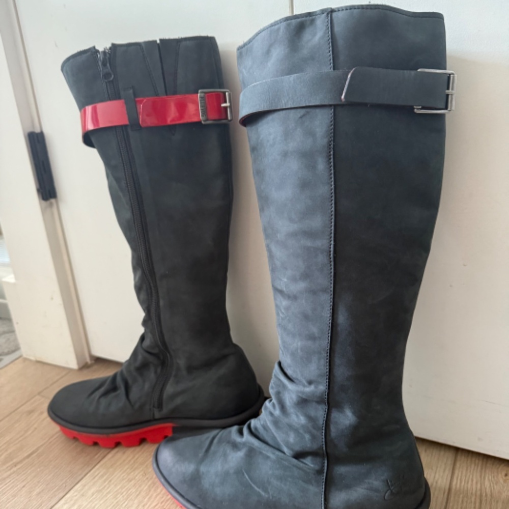 John Fluevog Renegade Boots | Black | Size 9 - Picture 5 of 5